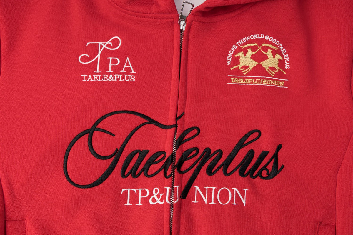 DAXUEN solid red full-zip embroidered crest hoodie