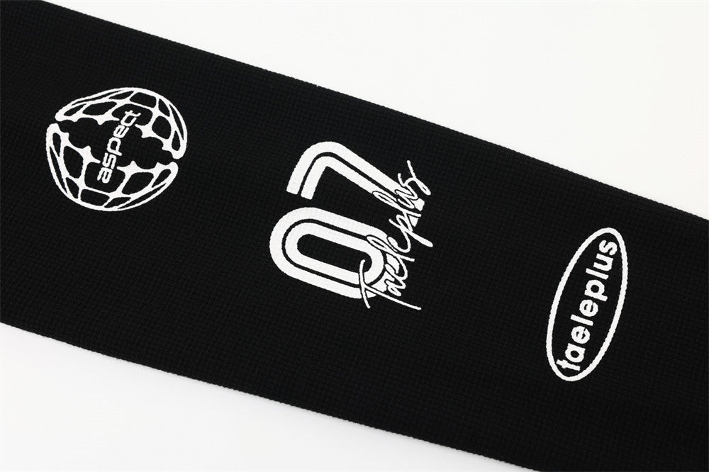 DAXUEN black mock neck pullover with bold wavy graphics