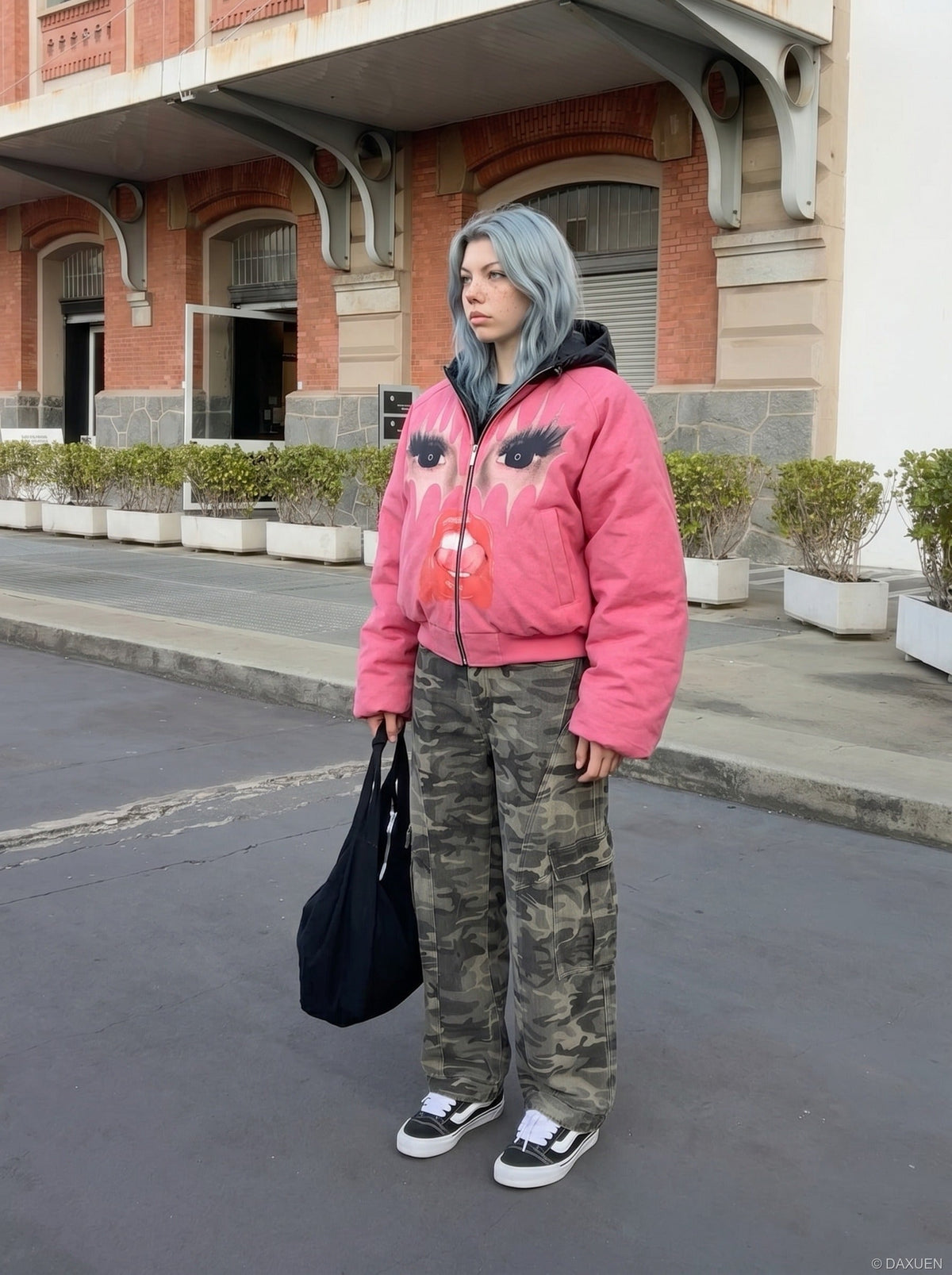Camouflage Wide-Leg Cargo Jeans