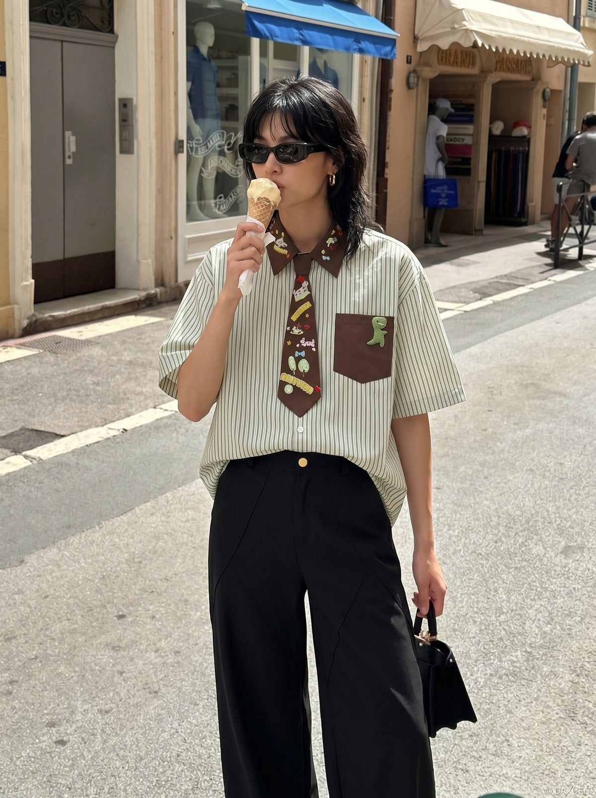 Oversize-Hemd mit Cartoon-Stickerei und Knopfleiste