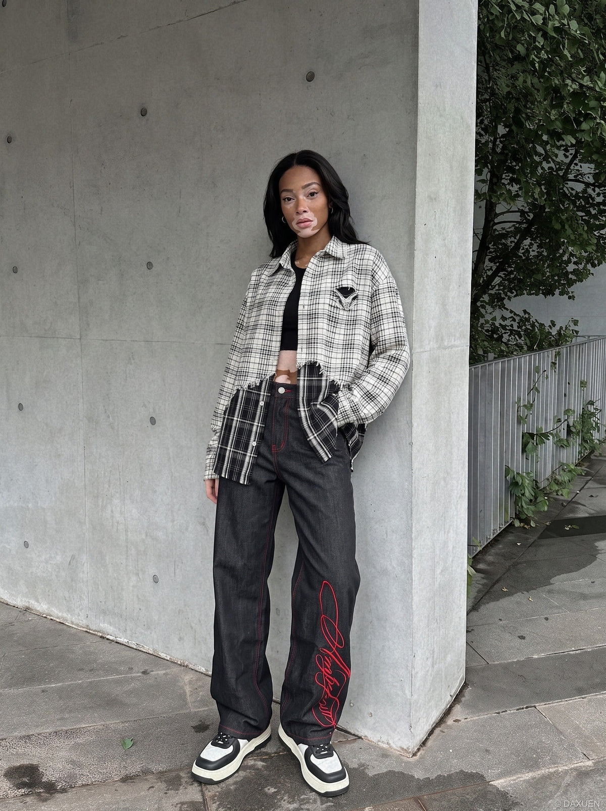 Charcoal Wide-Leg Jeans with Red Embroidery
