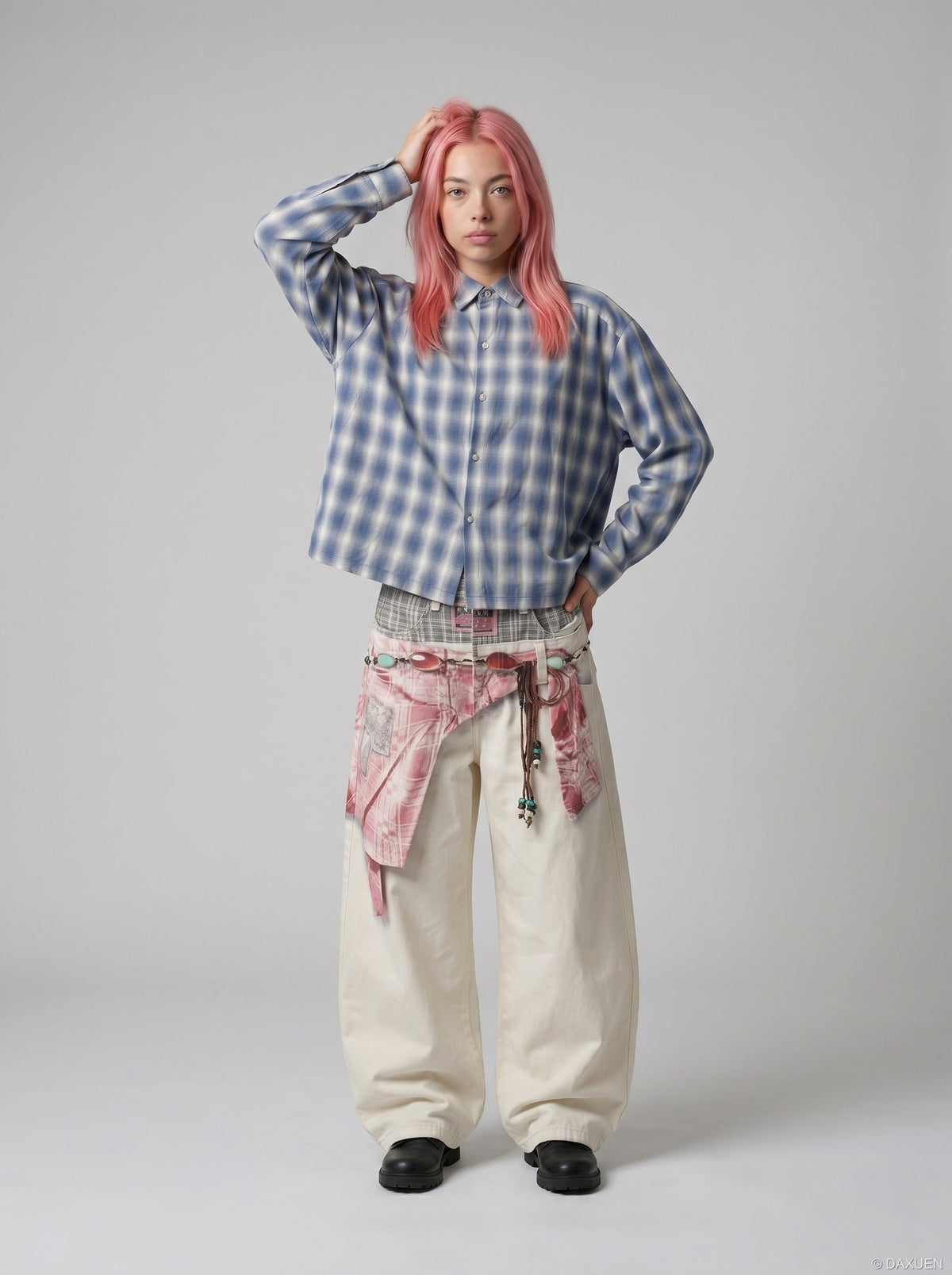 DAXUEN Long-sleeved plaid button-up shirt — model photo