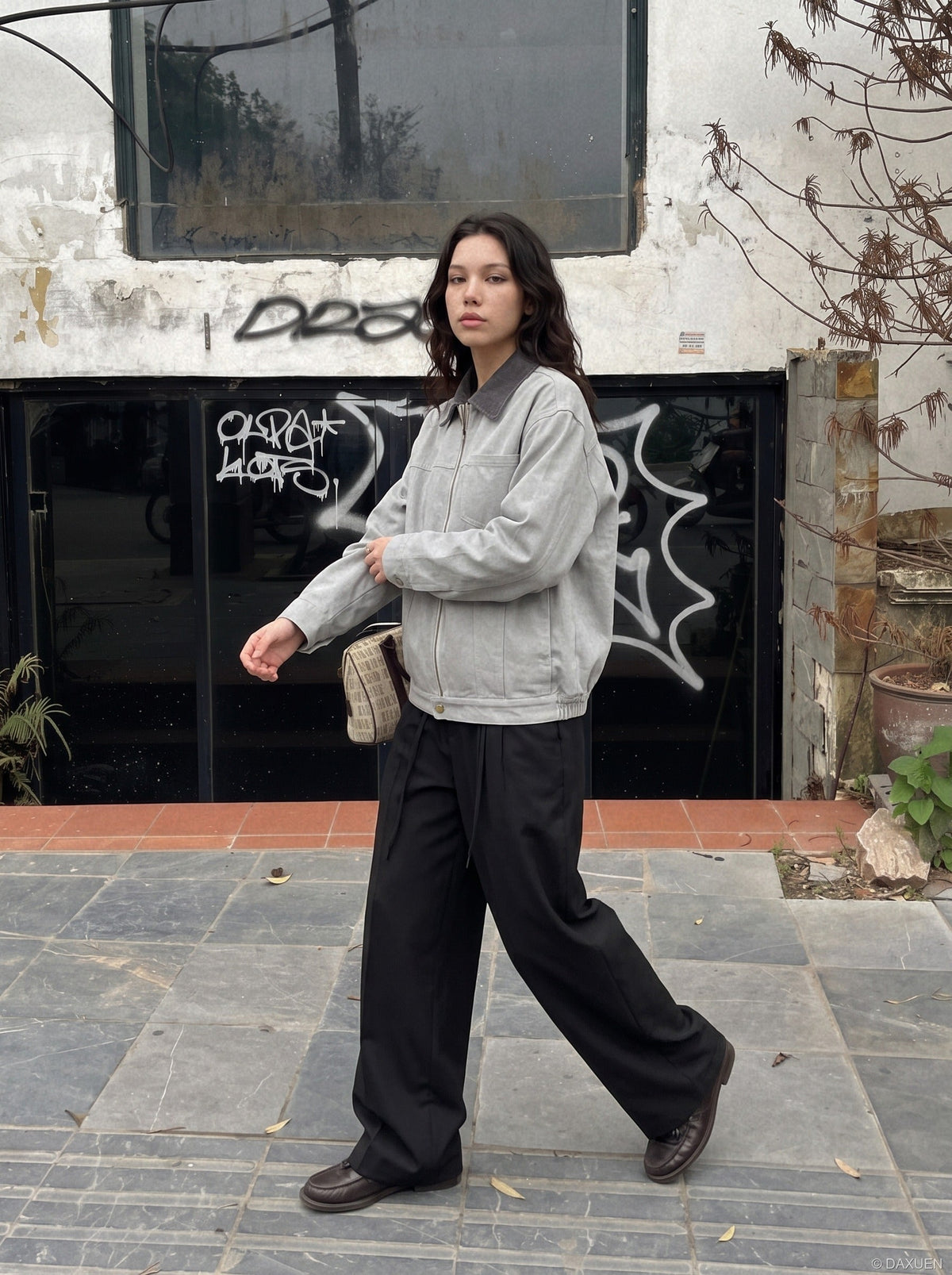 DAXUEN light grey contrasting corduroy collar boxy jacket — model photo
