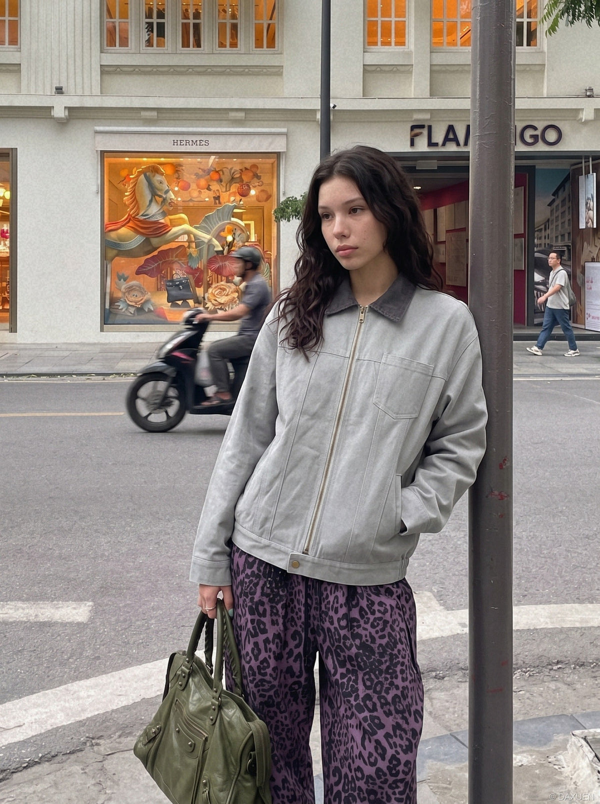 DAXUEN light grey contrasting corduroy collar boxy jacket — model photo