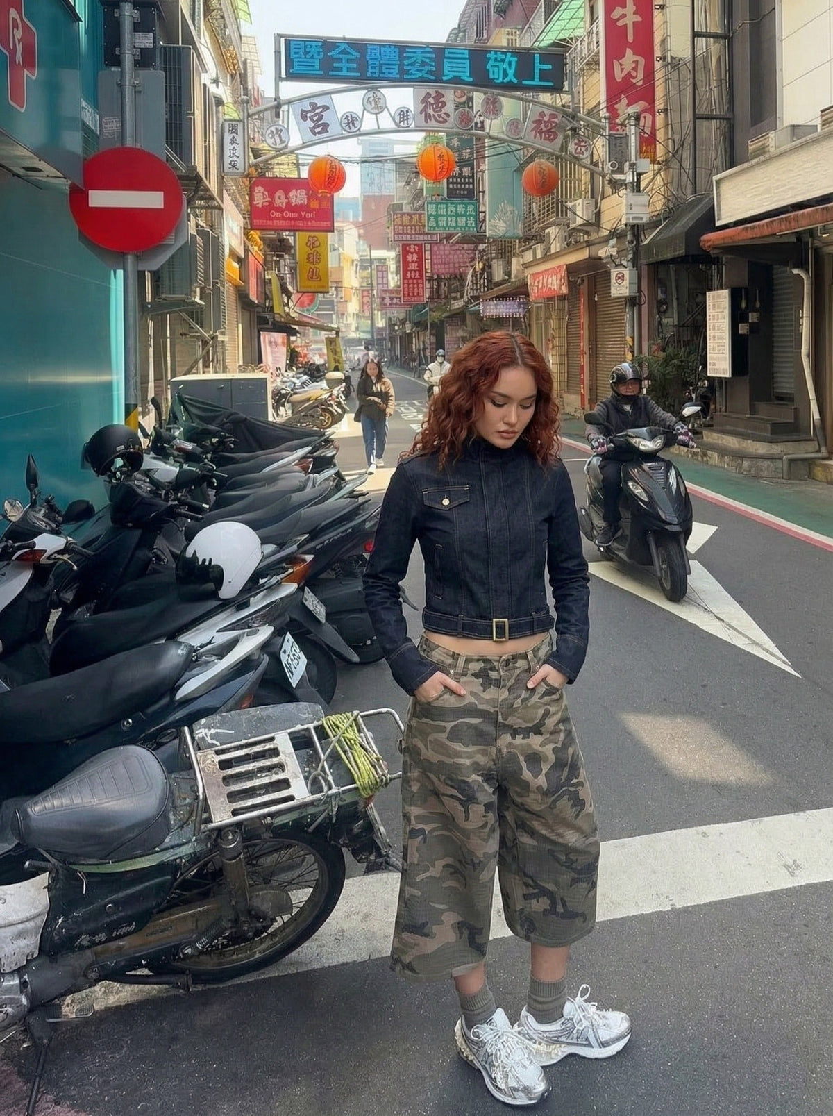DAXUEN Cropped military denim jacket with gold stitching — model photo