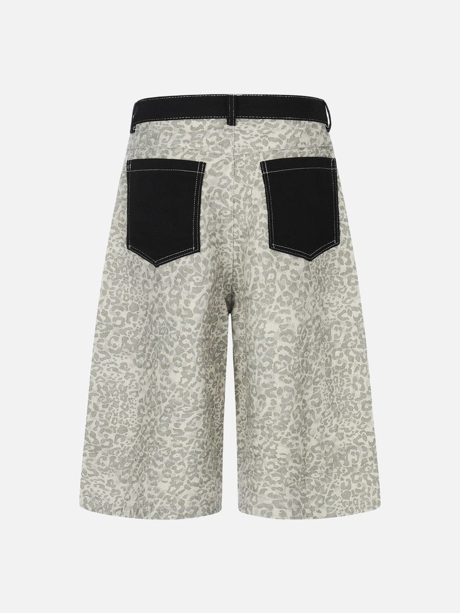 Kurze Hose mit weitem Bein und Leopardenmuster