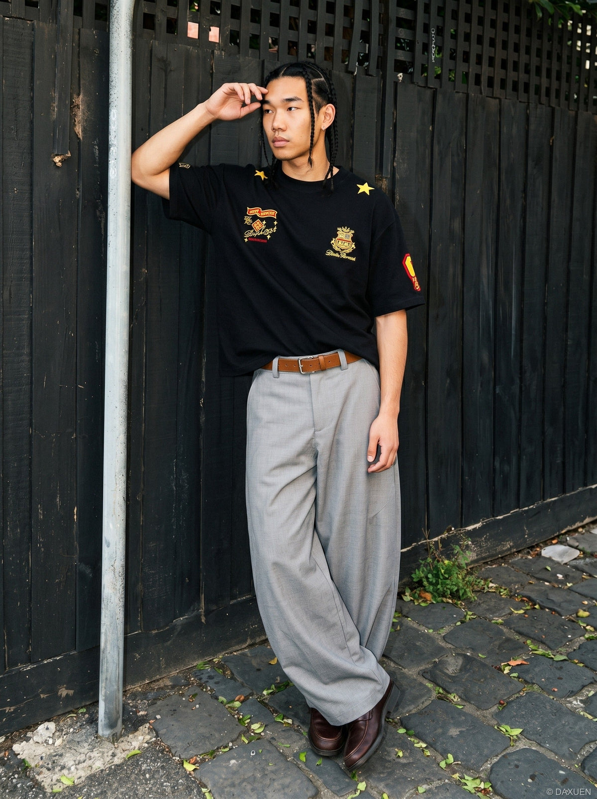Curved-Knife Wide-Leg Trousers