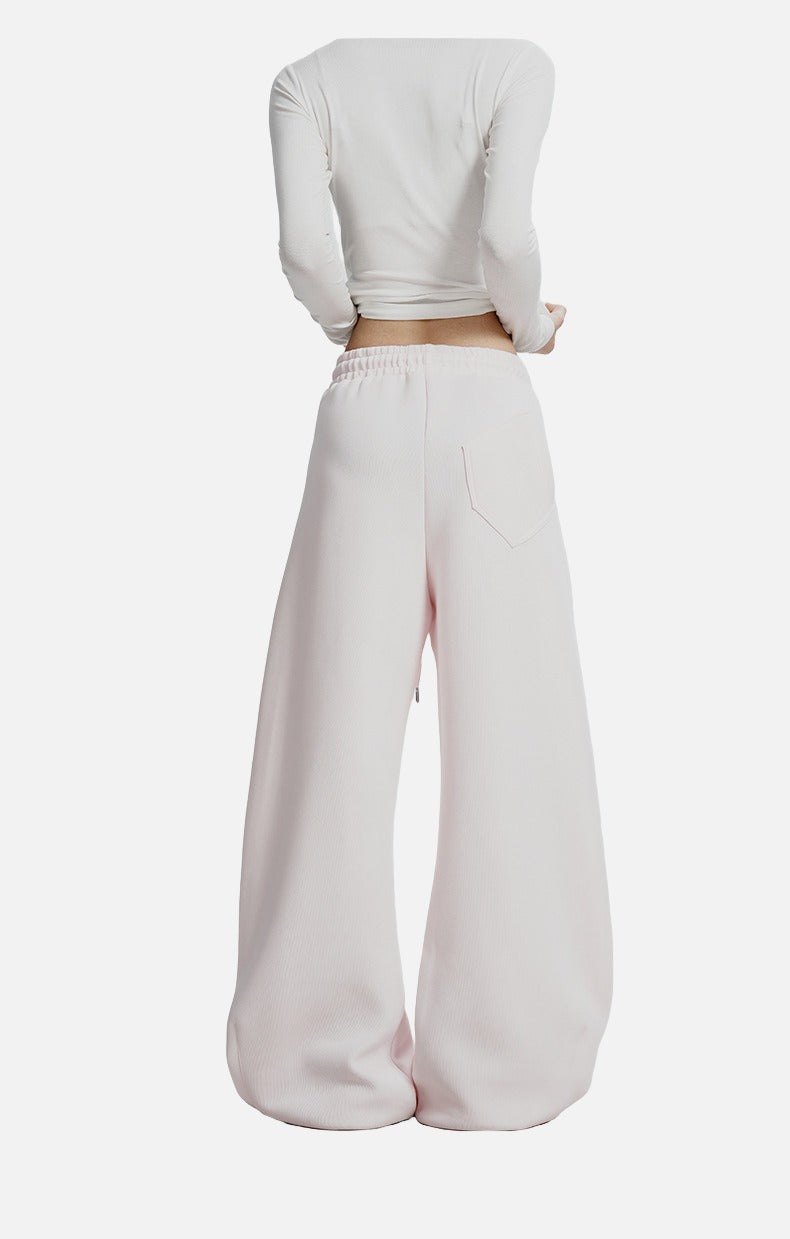Curved Silhouette Wide-Leg Pants