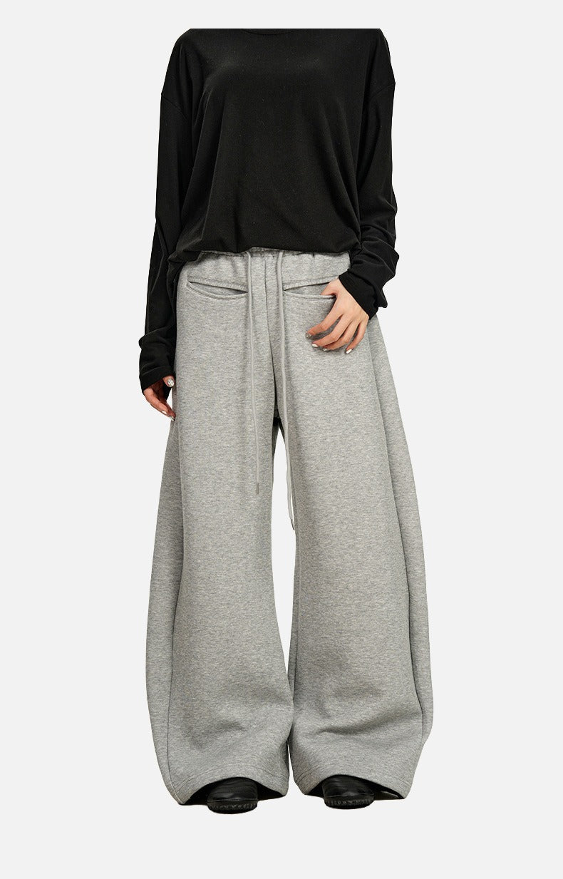 Curved Silhouette Wide-Leg Pants