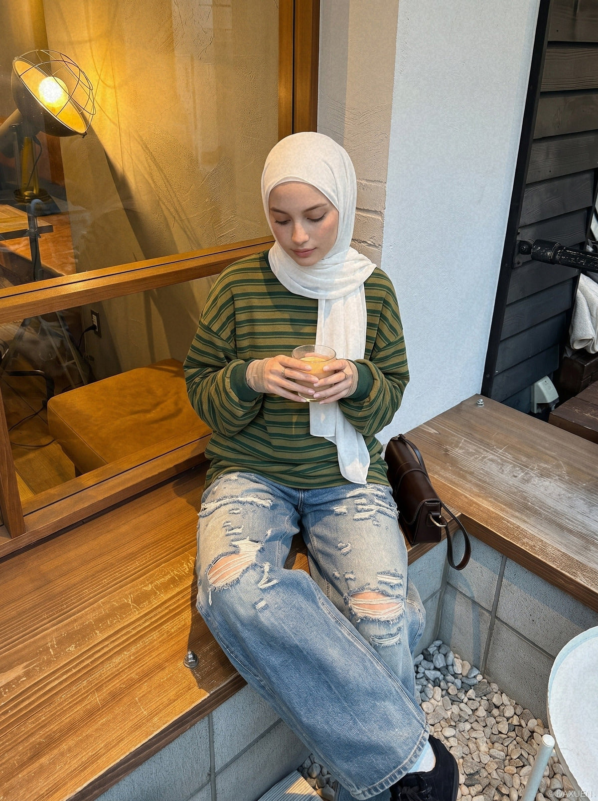 DAXUEN distressed blue wide-leg ripped jeans — model photo