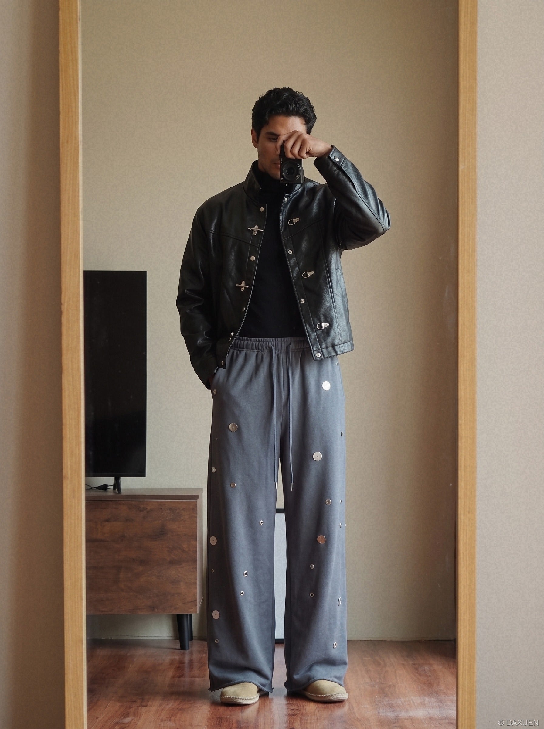 Distressed Dark Gray Baggy Pants