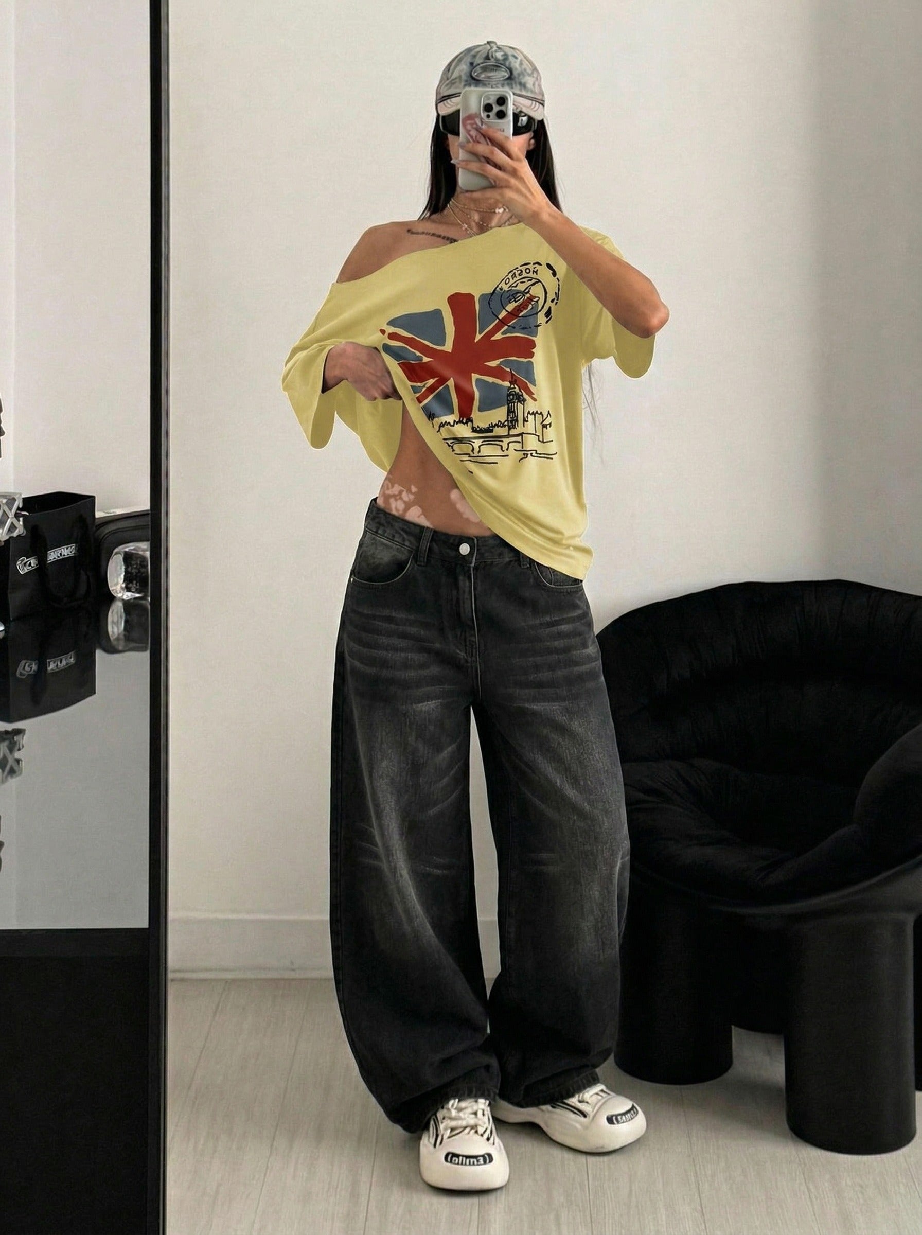 Distressed Baggy Denim Jeans