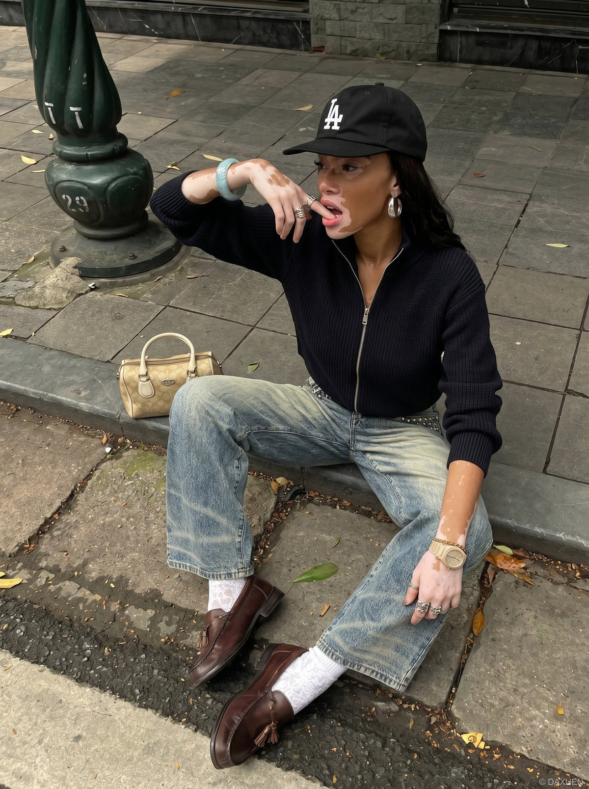 Distressed Wide-leg Jeans — Vintage Vibe