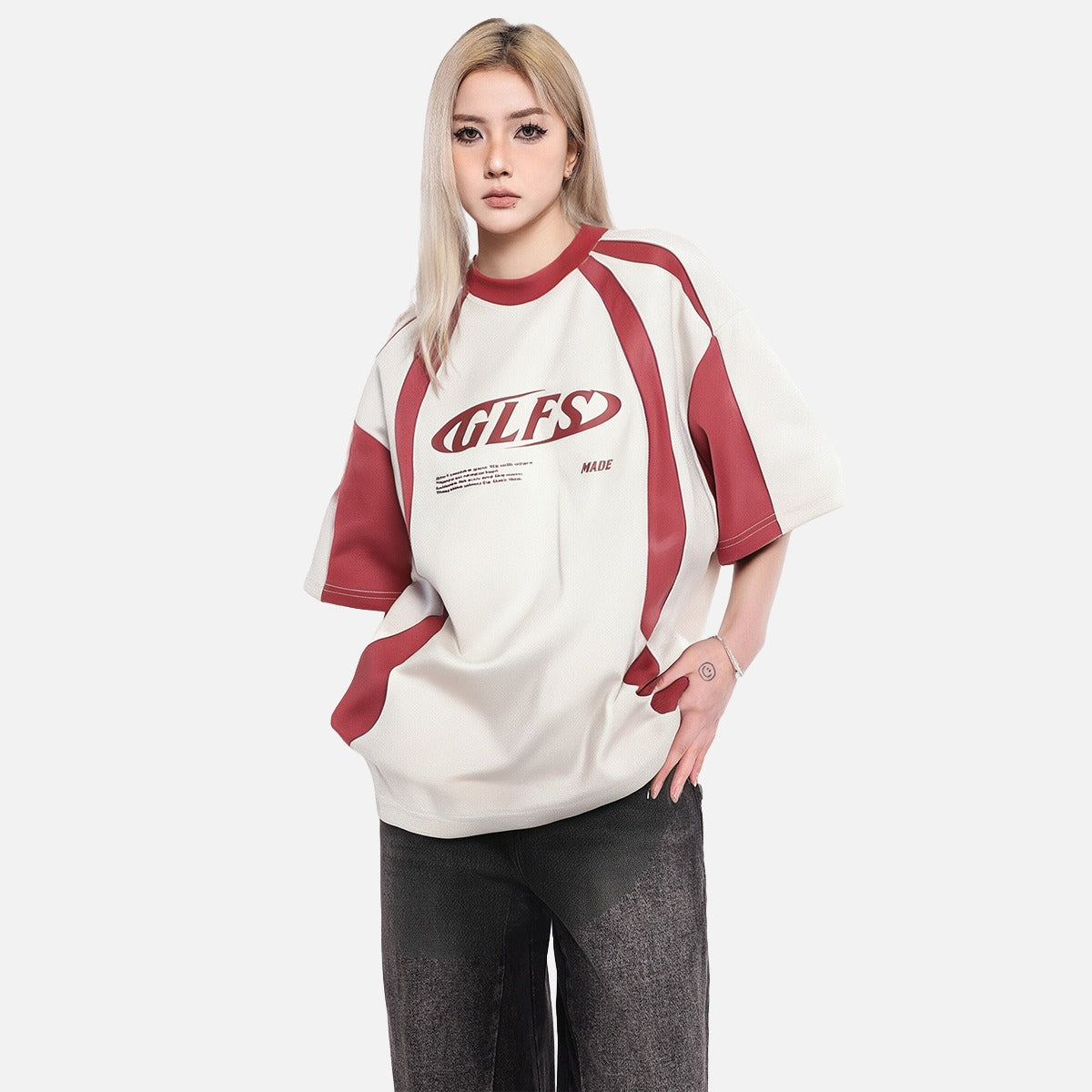 Dynamic Curved Color-Blocked T-Shirt