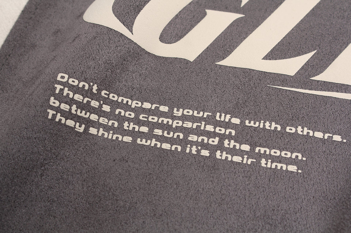 Dynamic Curved Color-Blocked T-Shirt