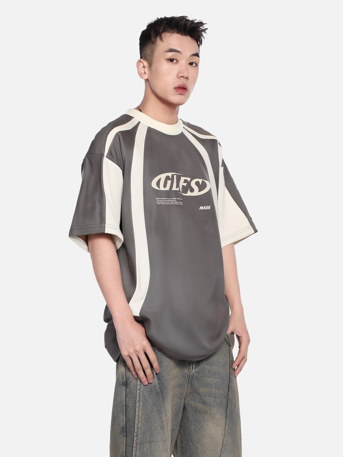 Dynamic Curved Color-Blocked T-Shirt