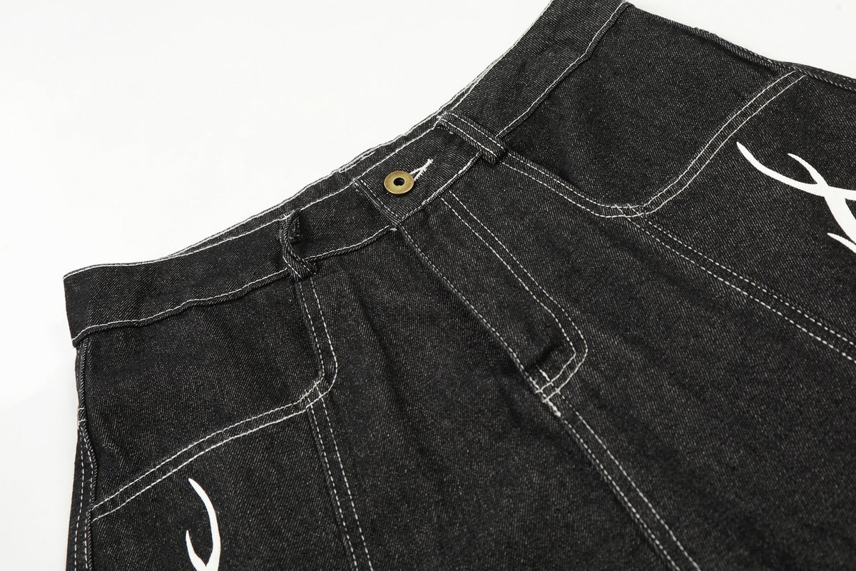 Dunkelgraue Wide-Leg-Shorts mit Flammen-Grafik