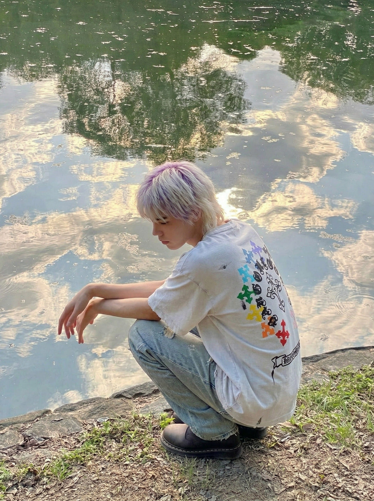 Gothic Distressed Oversize-T-Shirt