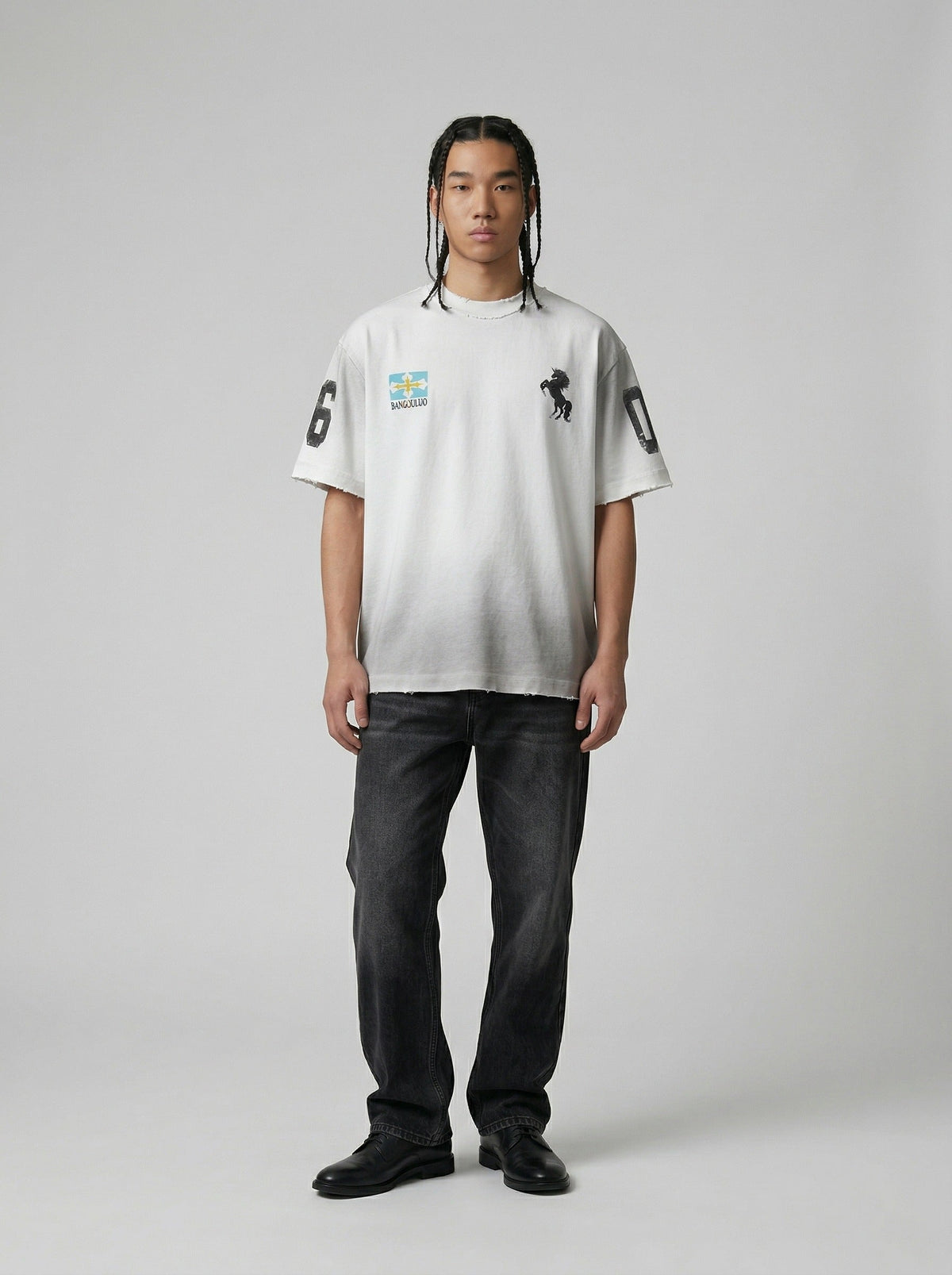 Distressed-Grafik-T-Shirt mit Farbverlauf