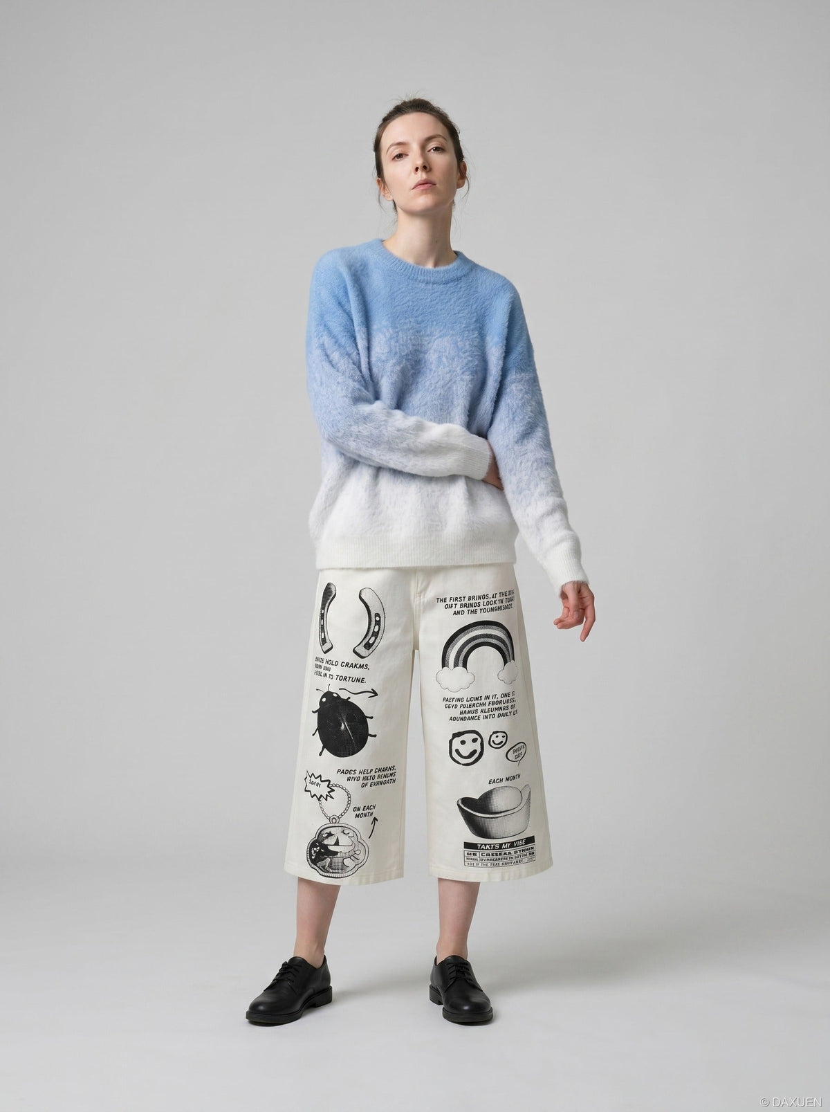 Grafische Cropped-Hose mit weitem Bein