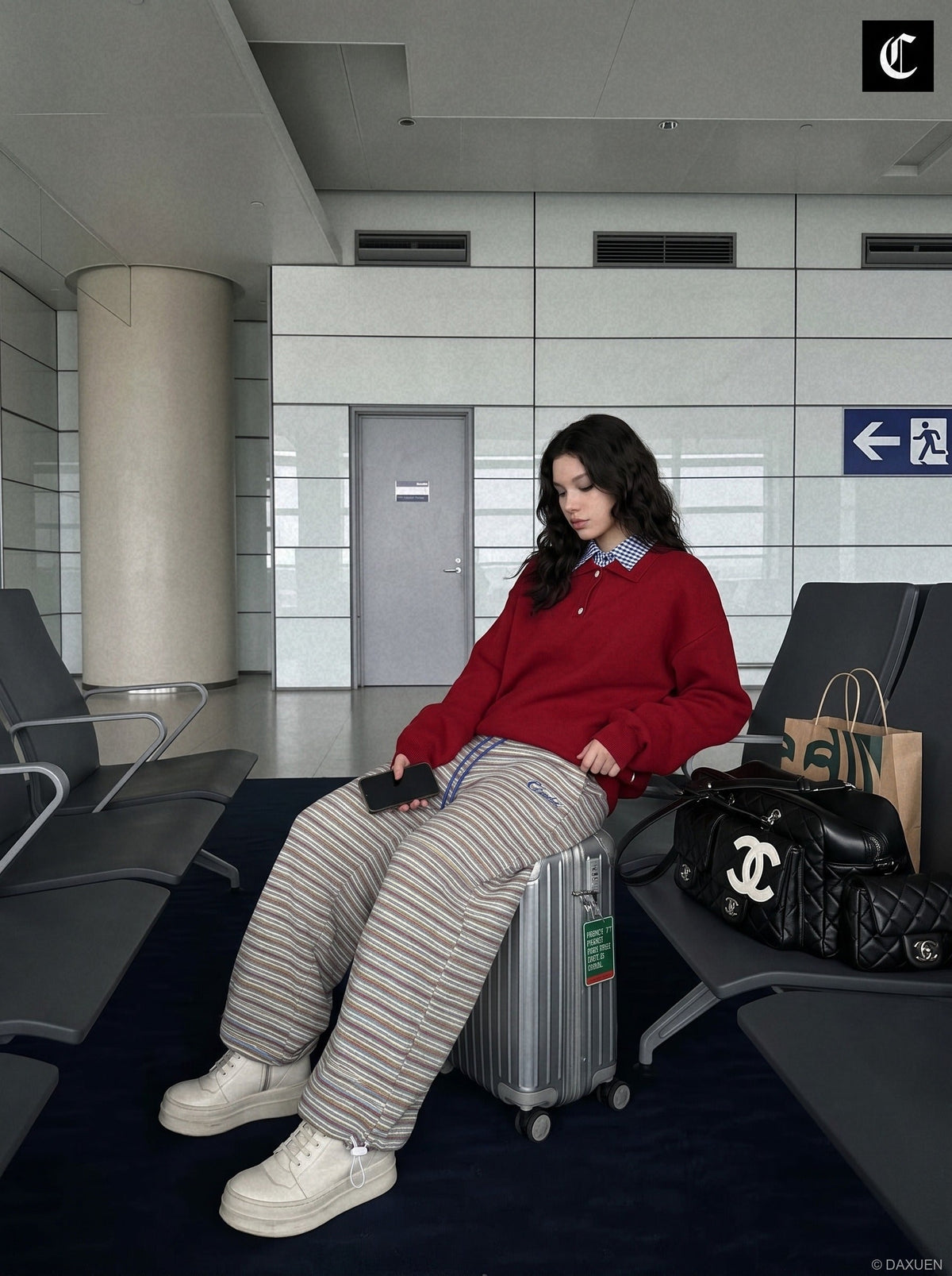 DAXUEN light beige and grey horizontal stripe wide-leg trousers — model photo