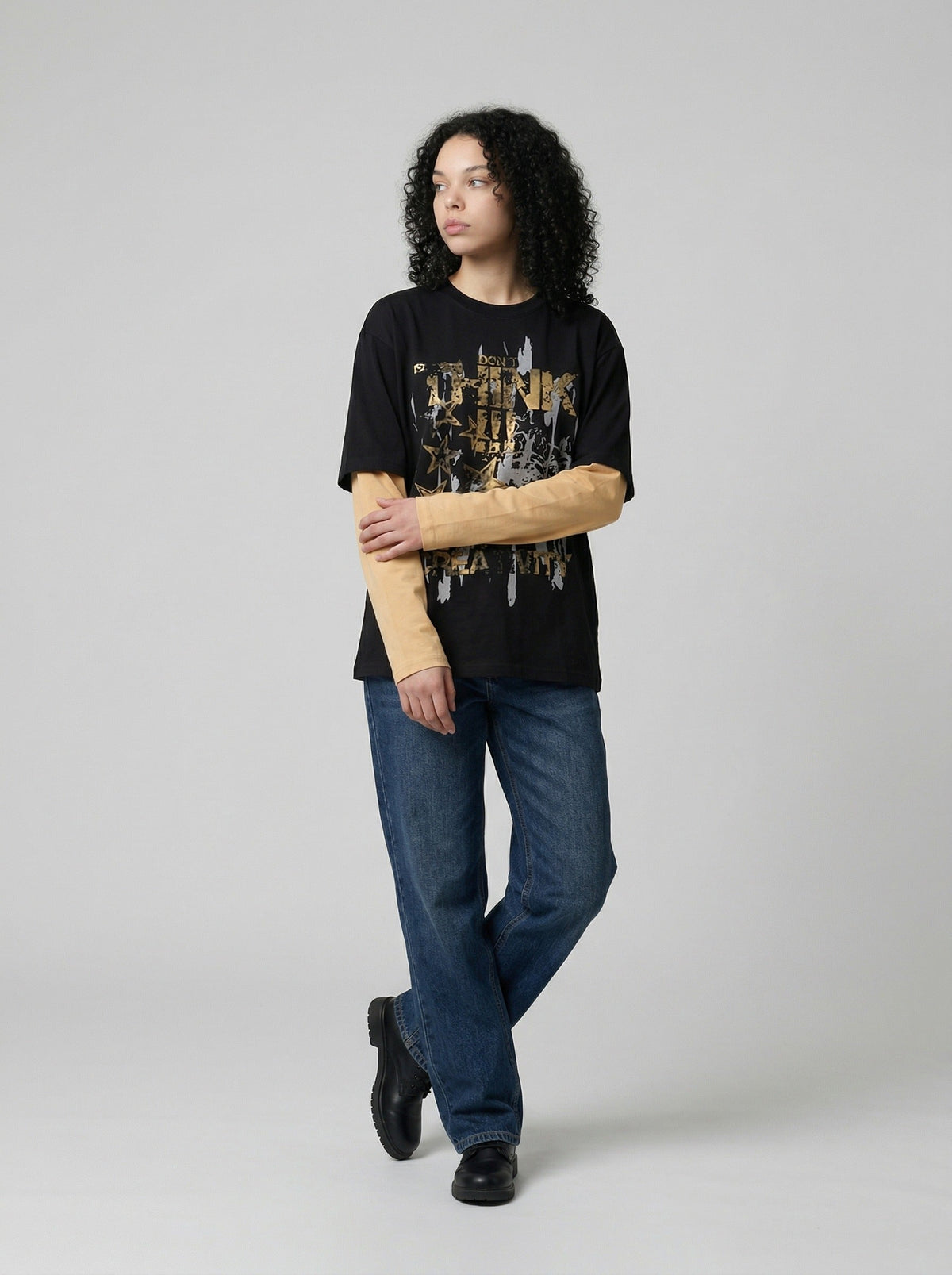 Langarm-T-Shirt mit Grafikprint im Lagenlook