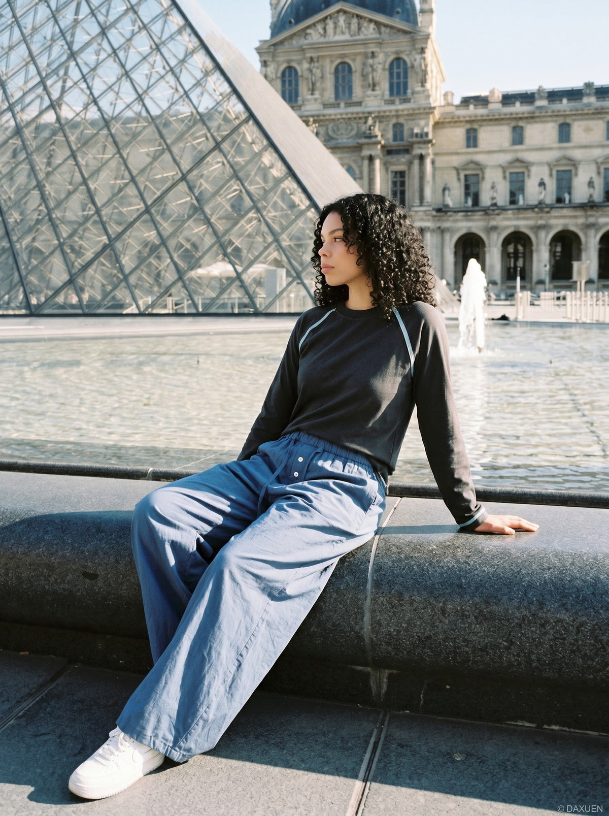 DAXUEN light blue balloon pants with button placket — model photo