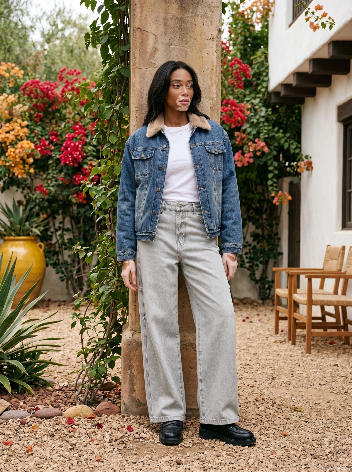 Light Grey Wide-Leg Denim Jeans