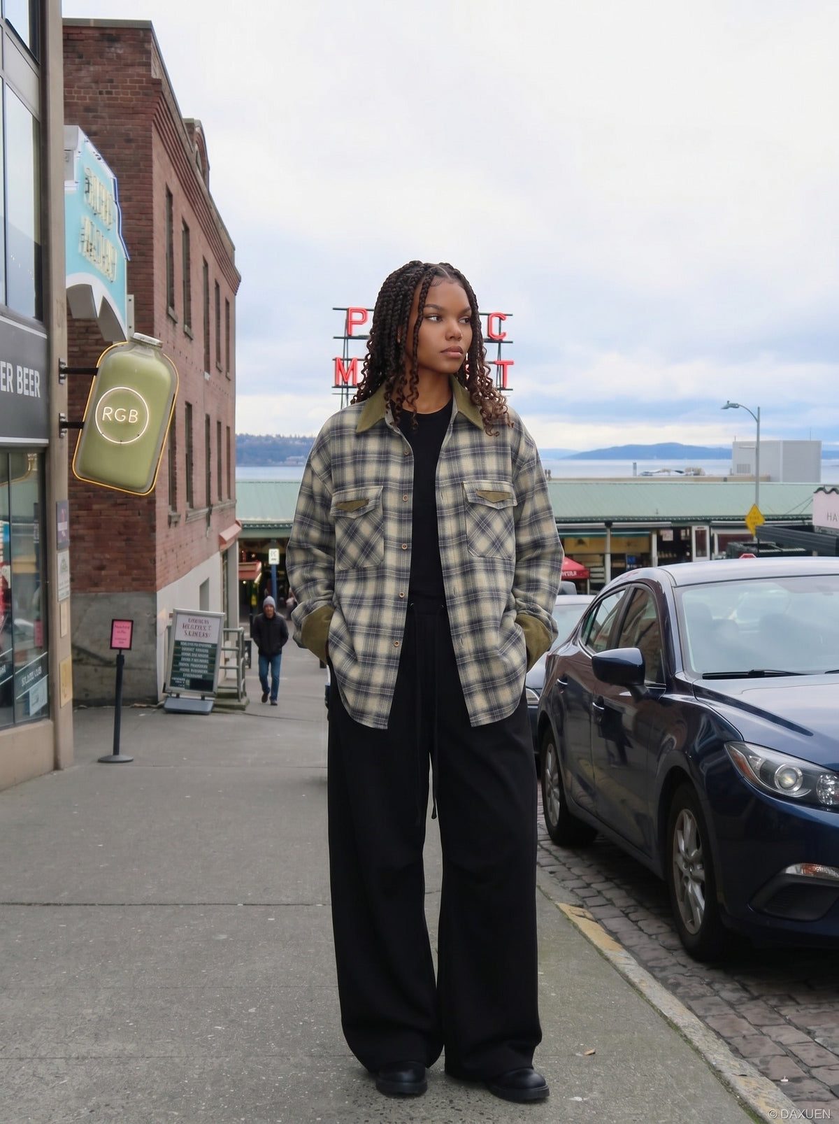 DAXUEN khaki wide-leg drawstring pants — model photo