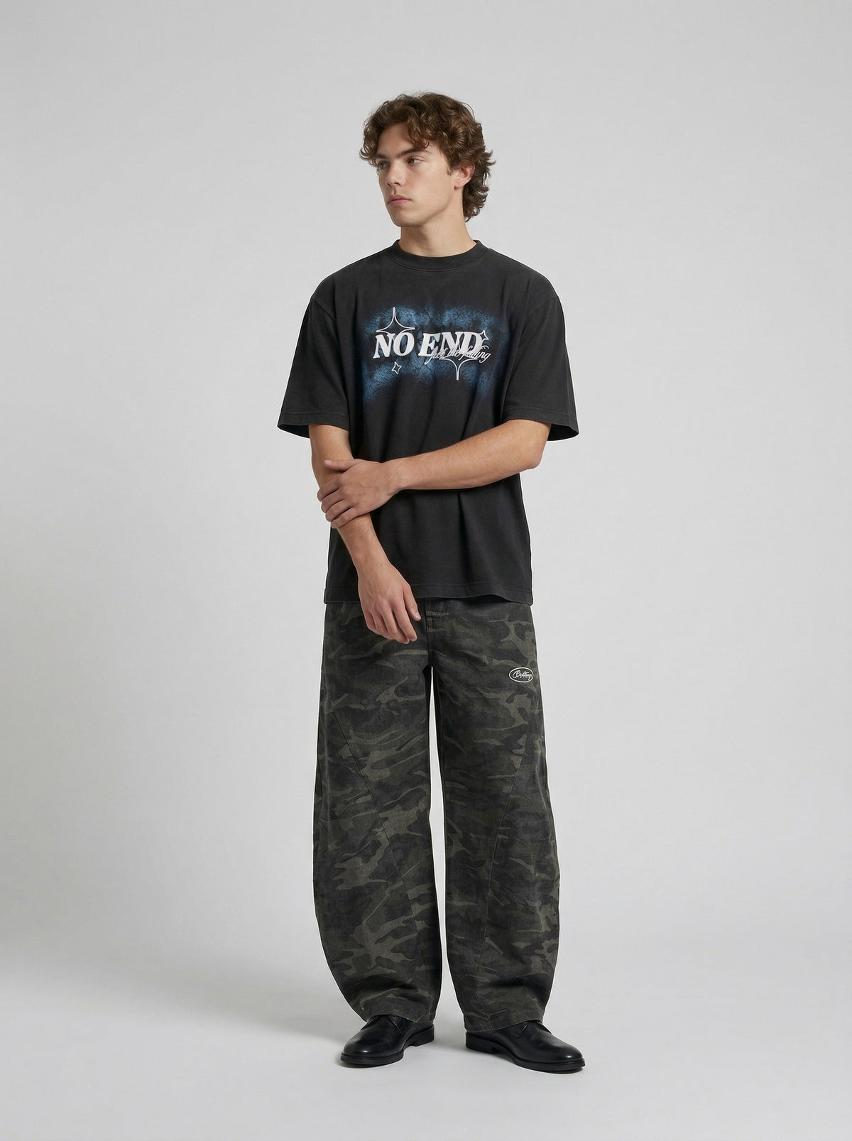 No End Graphic Oversized T-Shirt