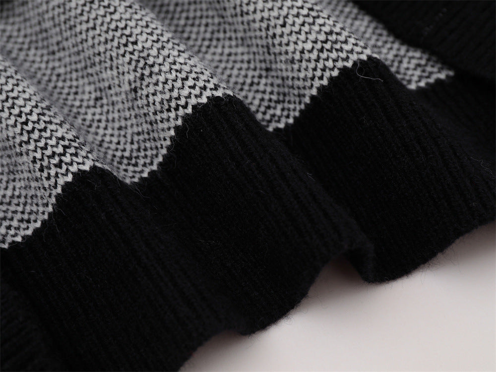 Pixelated Abstract Graphic Knit Sweater