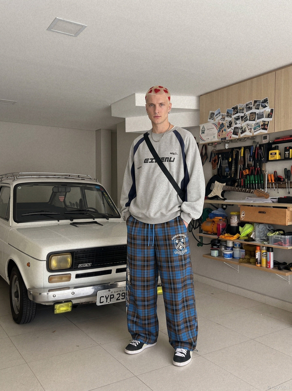 DAXUEN blue brown black plaid wide-leg pants — model photo