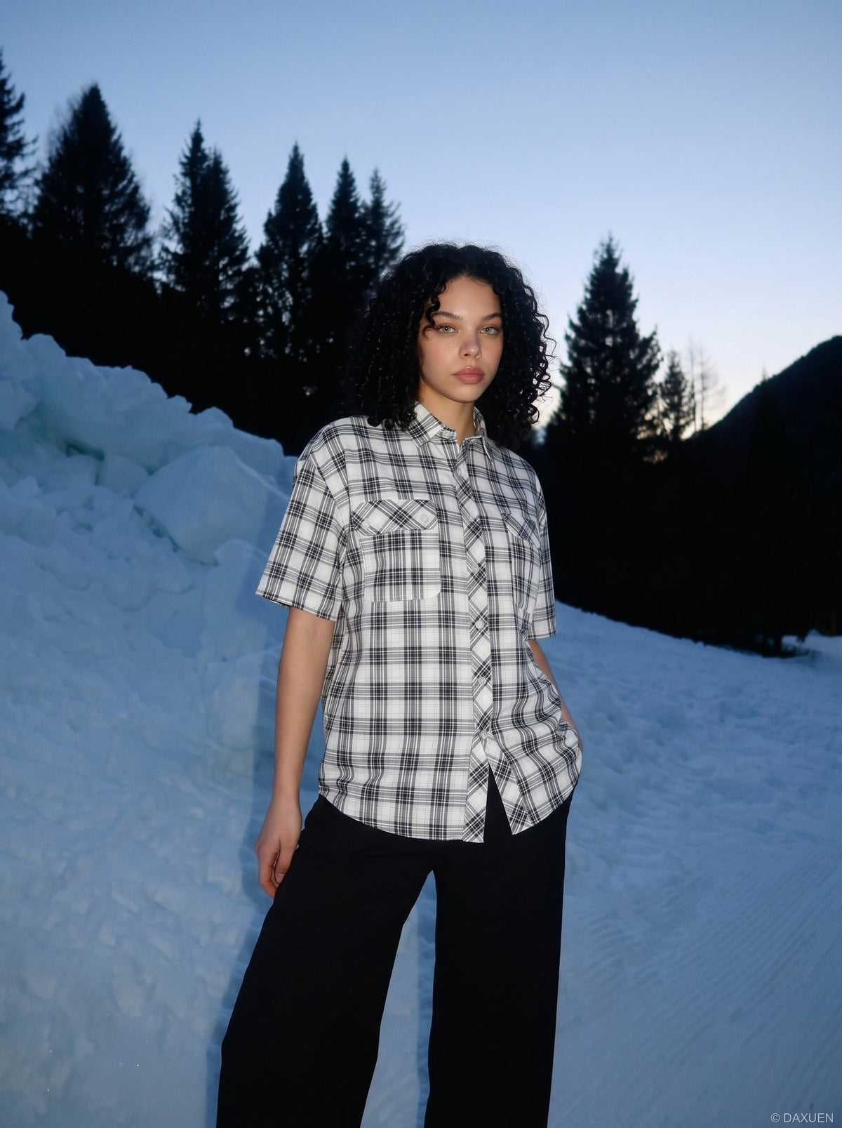 Relaxed Plaid Short-Sleeve Shirt