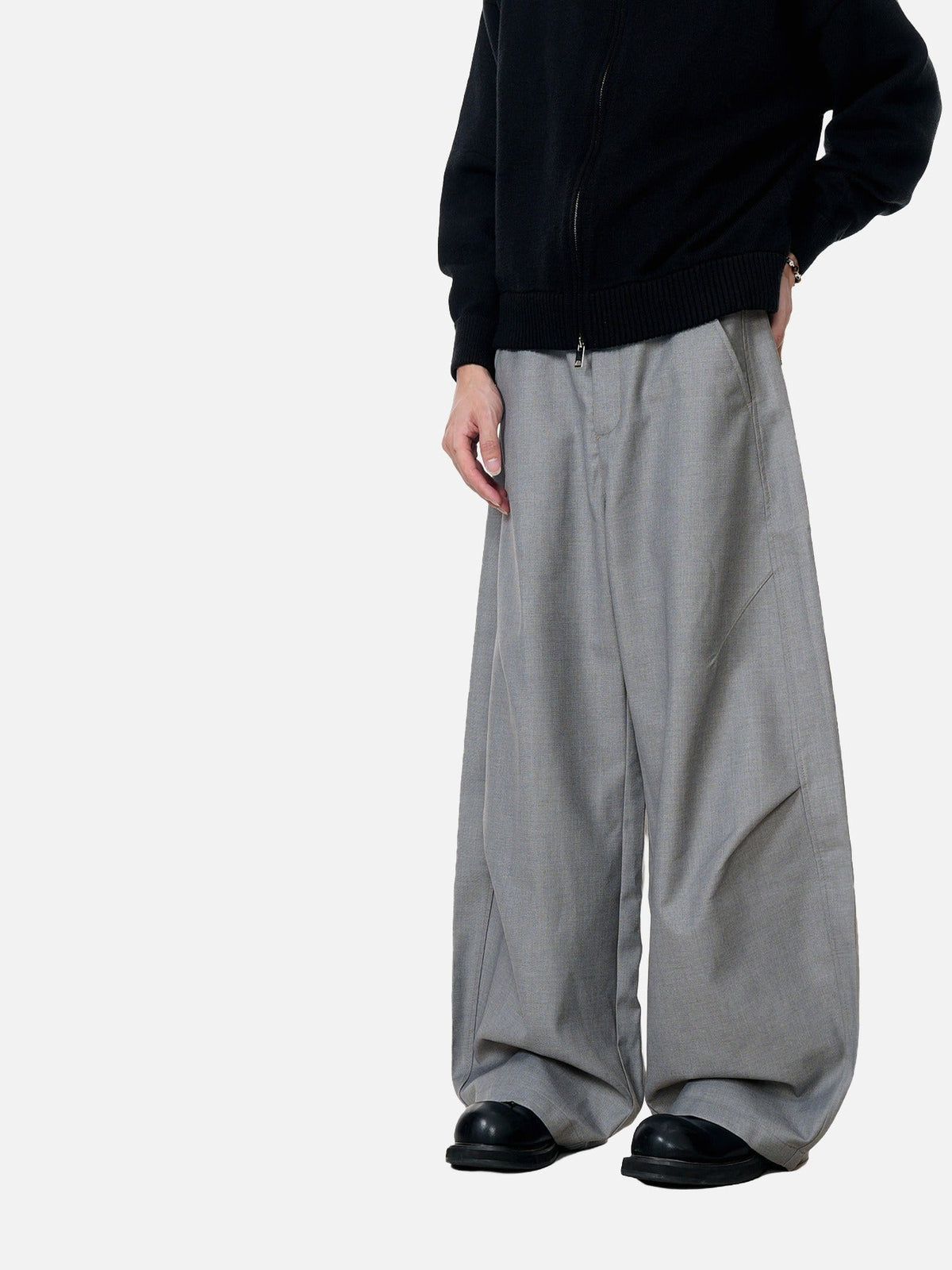 Voluminous Grey Wide-Leg Trousers