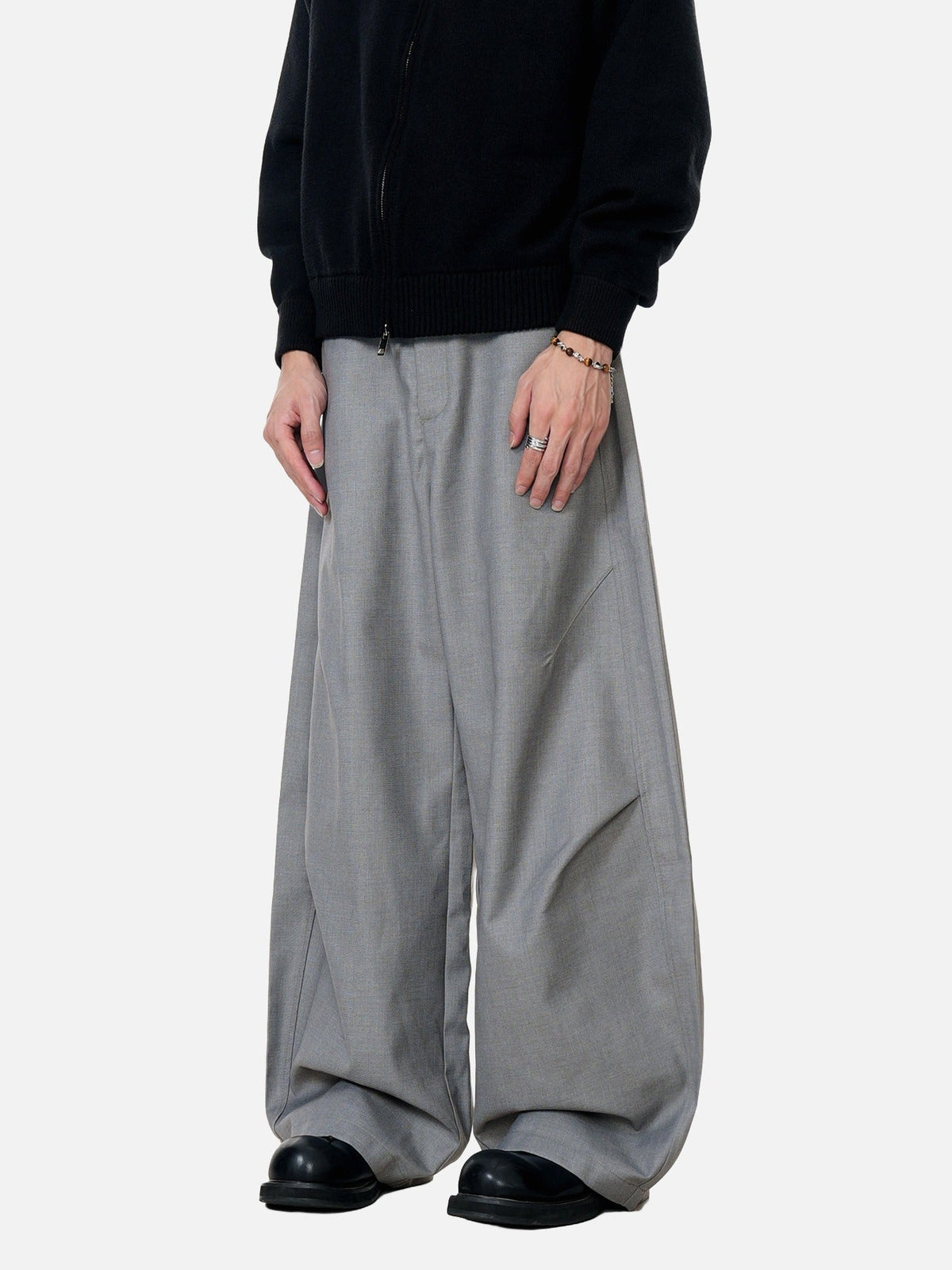 Voluminous Grey Wide-Leg Trousers