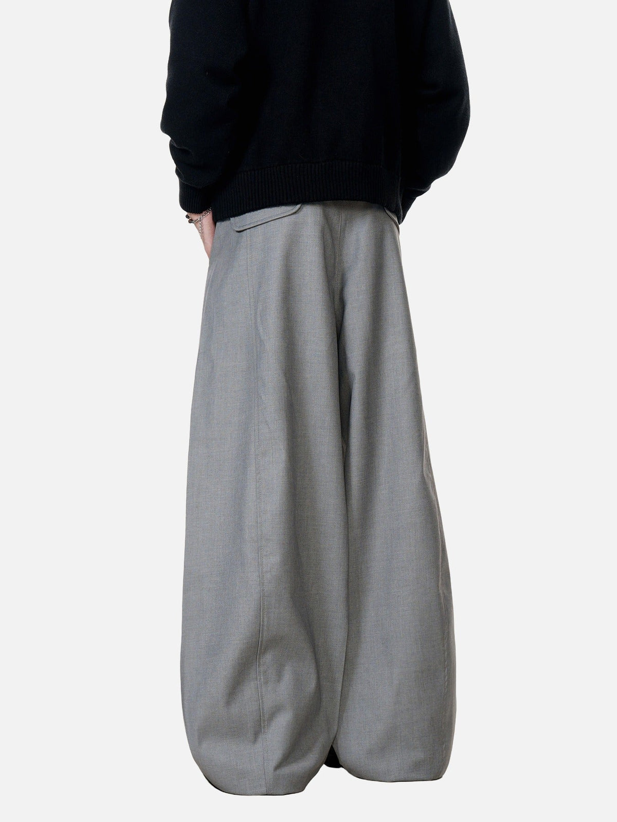 Voluminous Grey Wide-Leg Trousers