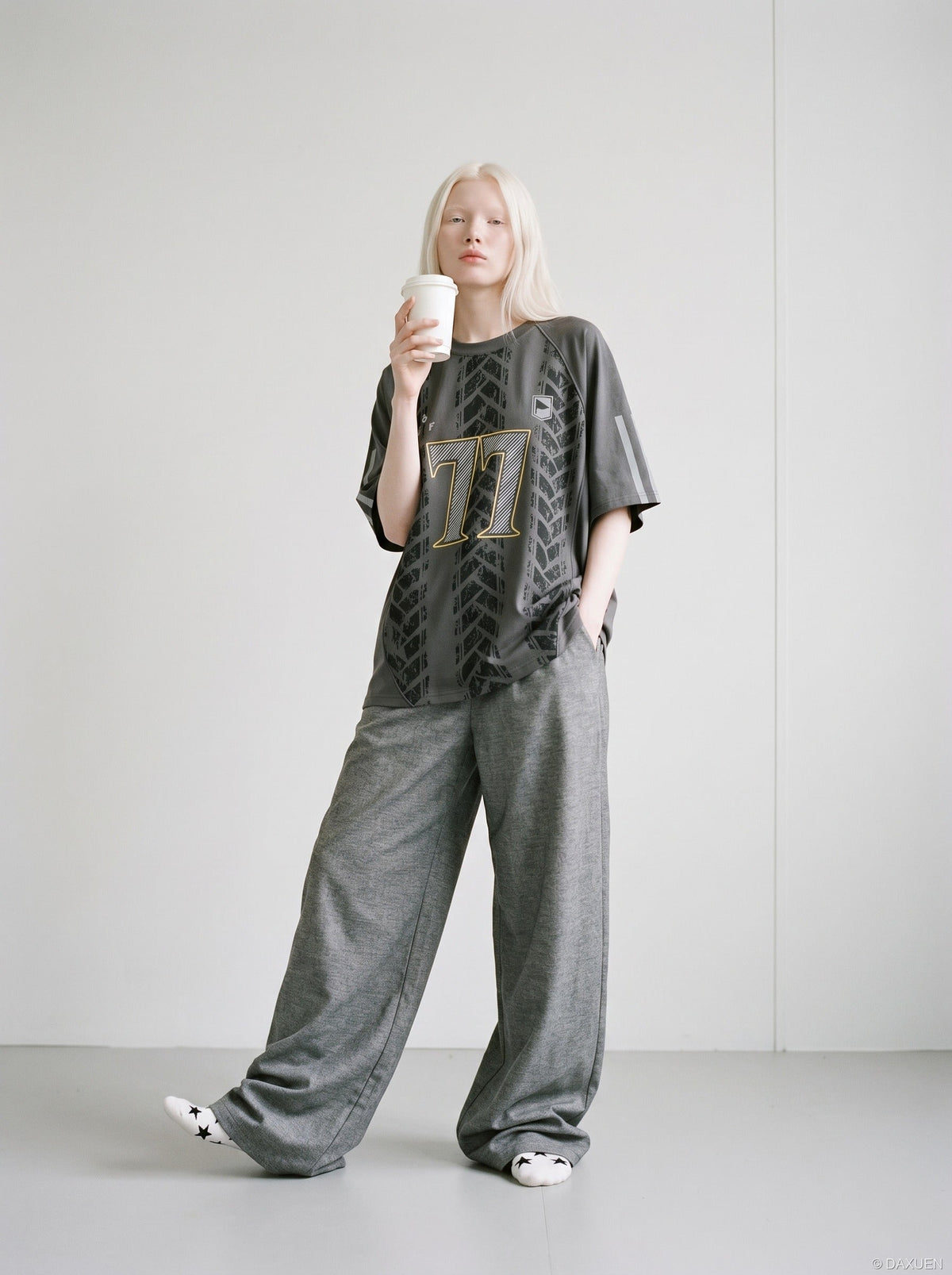 Voluminous Grey Wide-Leg Trousers