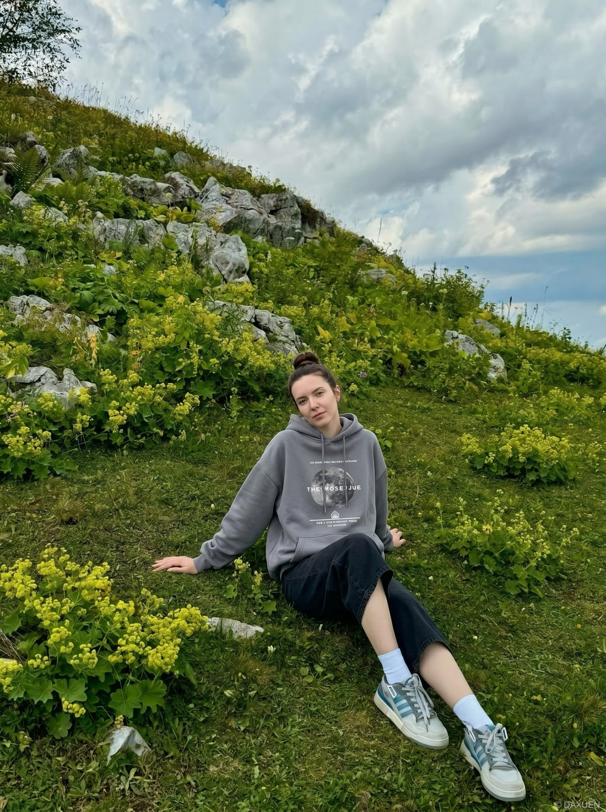 Weit geschnittene Cropped-Hose für Herren