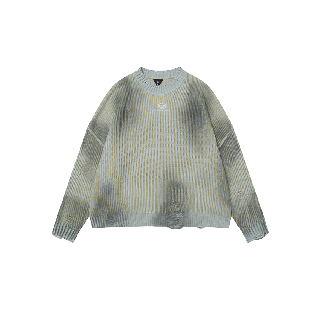 Pull ras du cou brodé effet usé