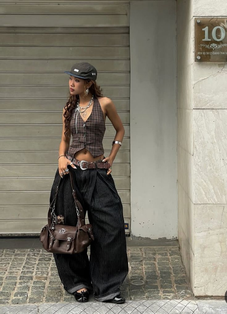 Distressed Loose Vintage Scimitar Pants