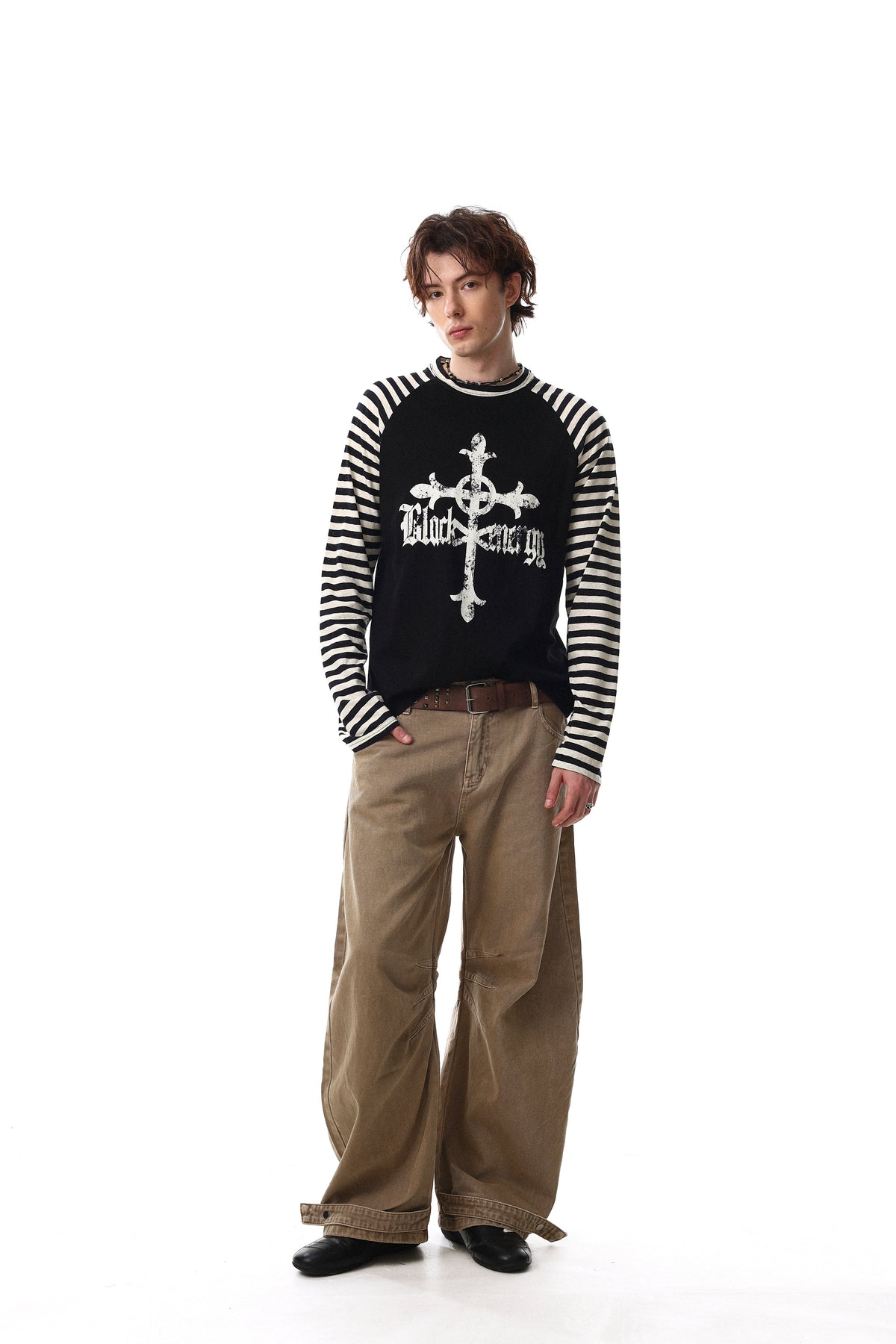 Madxmarx Cross Graphic Raglan Long Sleeve Tee