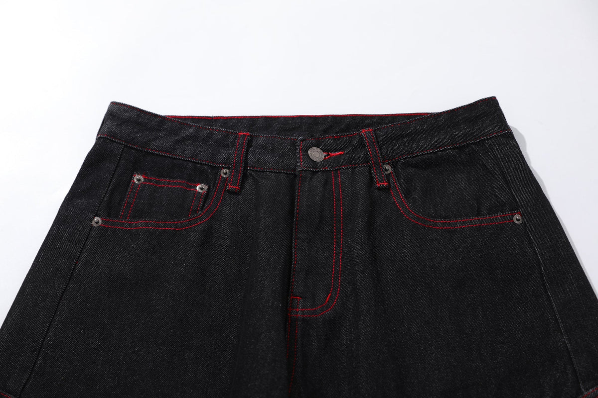 Pantalon cargo en jean incurvé à surpiqûres rouges Madxmarx