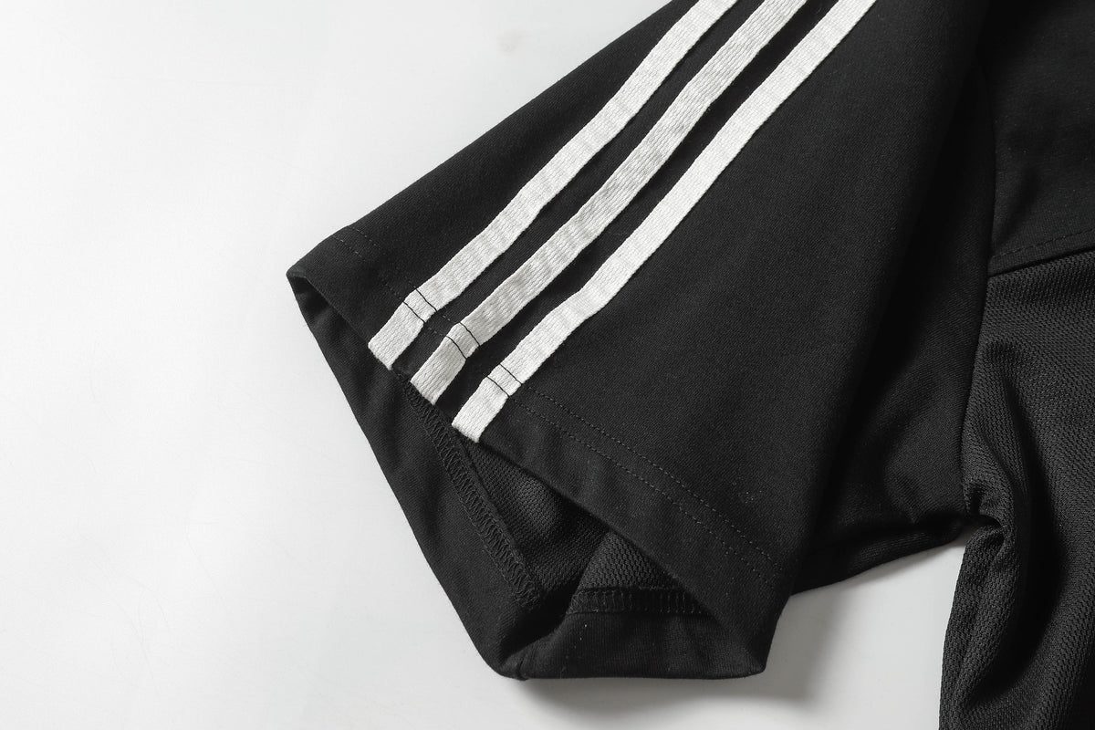 Madxmarx Split Stripe V-Neck Street Tee