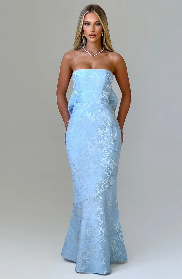 Offres spéciales pour le bal de fin d'année : robe longue bleue Felicity