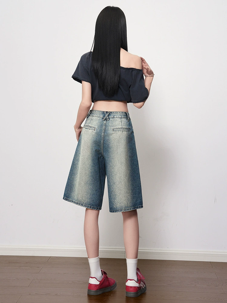 Pantaloni da donna Y2k in tessuto lavato e consumato