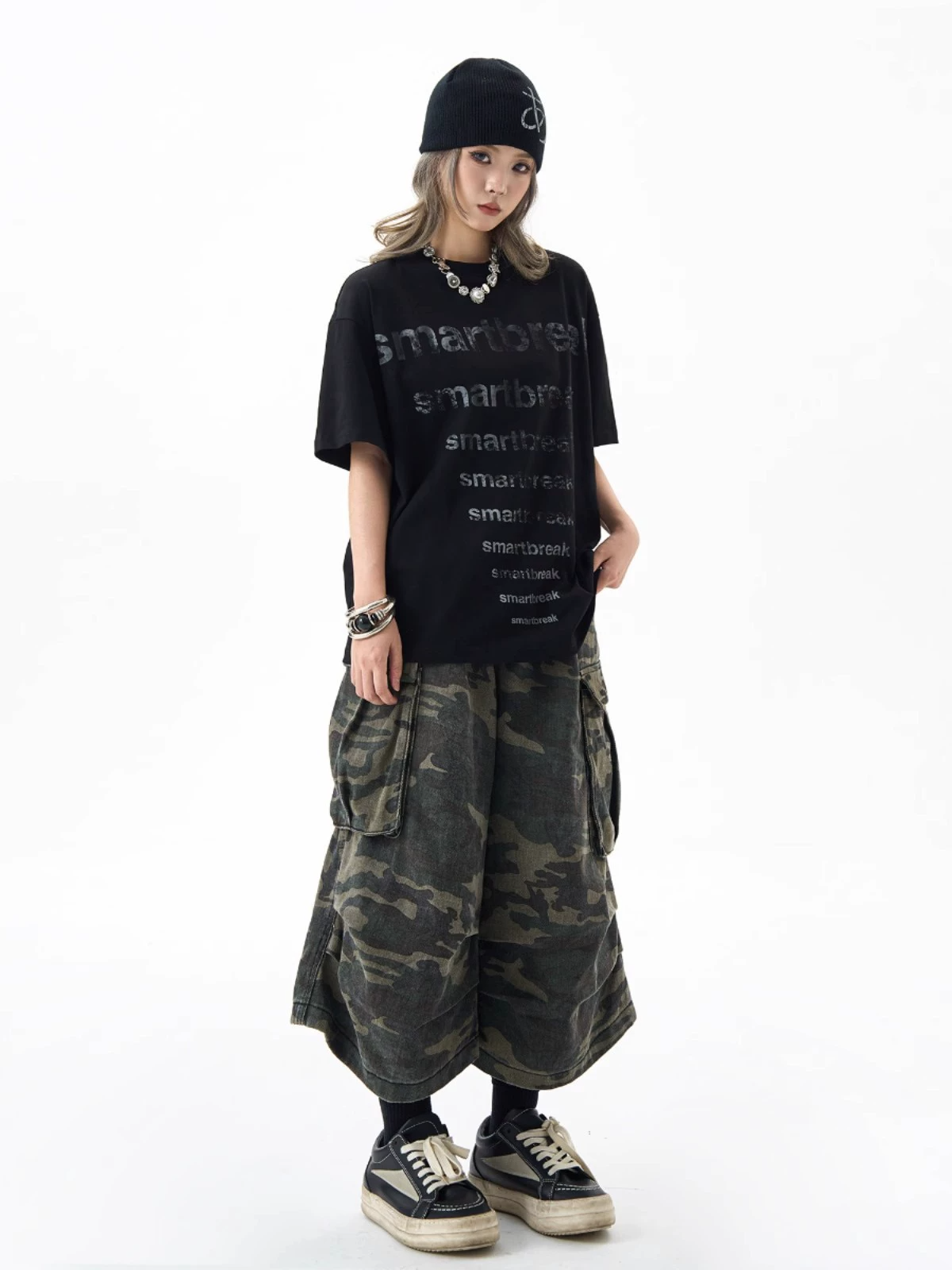 Eleganti pantaloncini cargo mimetici