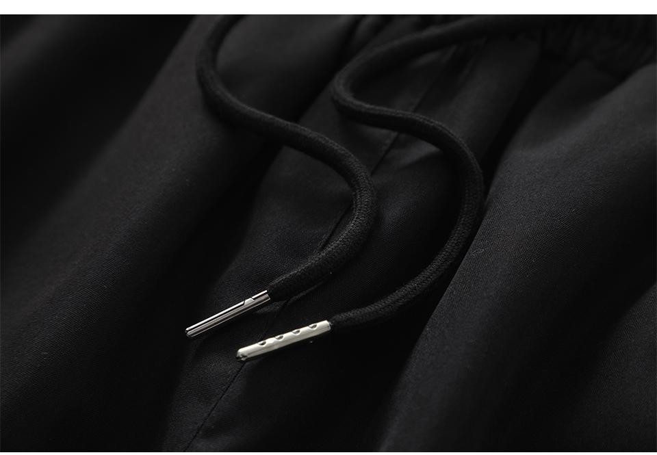 Contrast Color Drawstring Sports Shorts