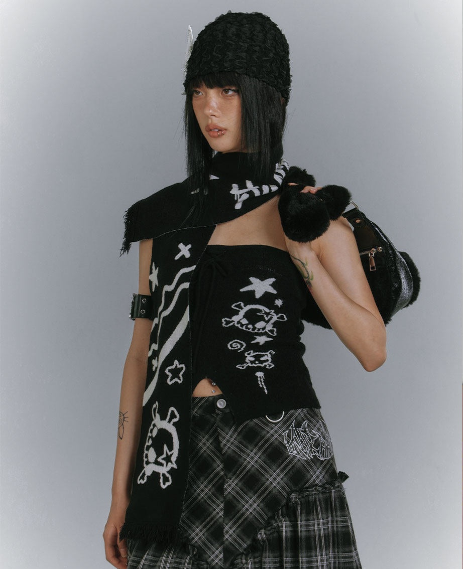 Graphic Print Off-Shoulder Top & Letter Print Scarf